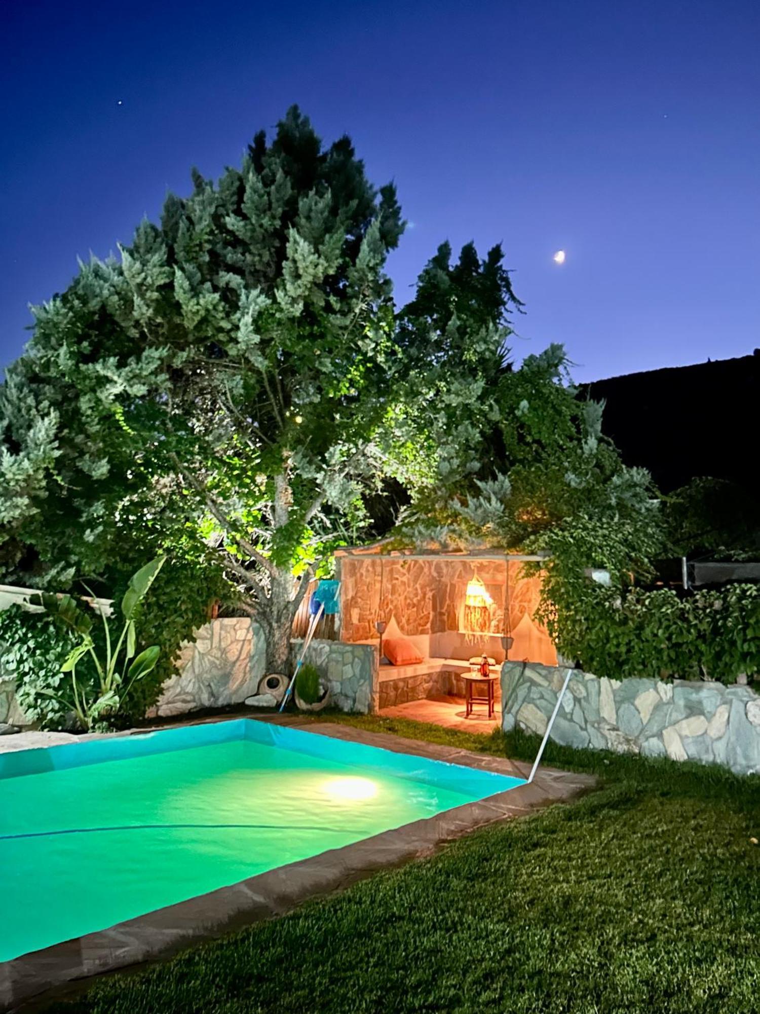 DM Elegant&Charming Villa Foinikiá Exterior foto